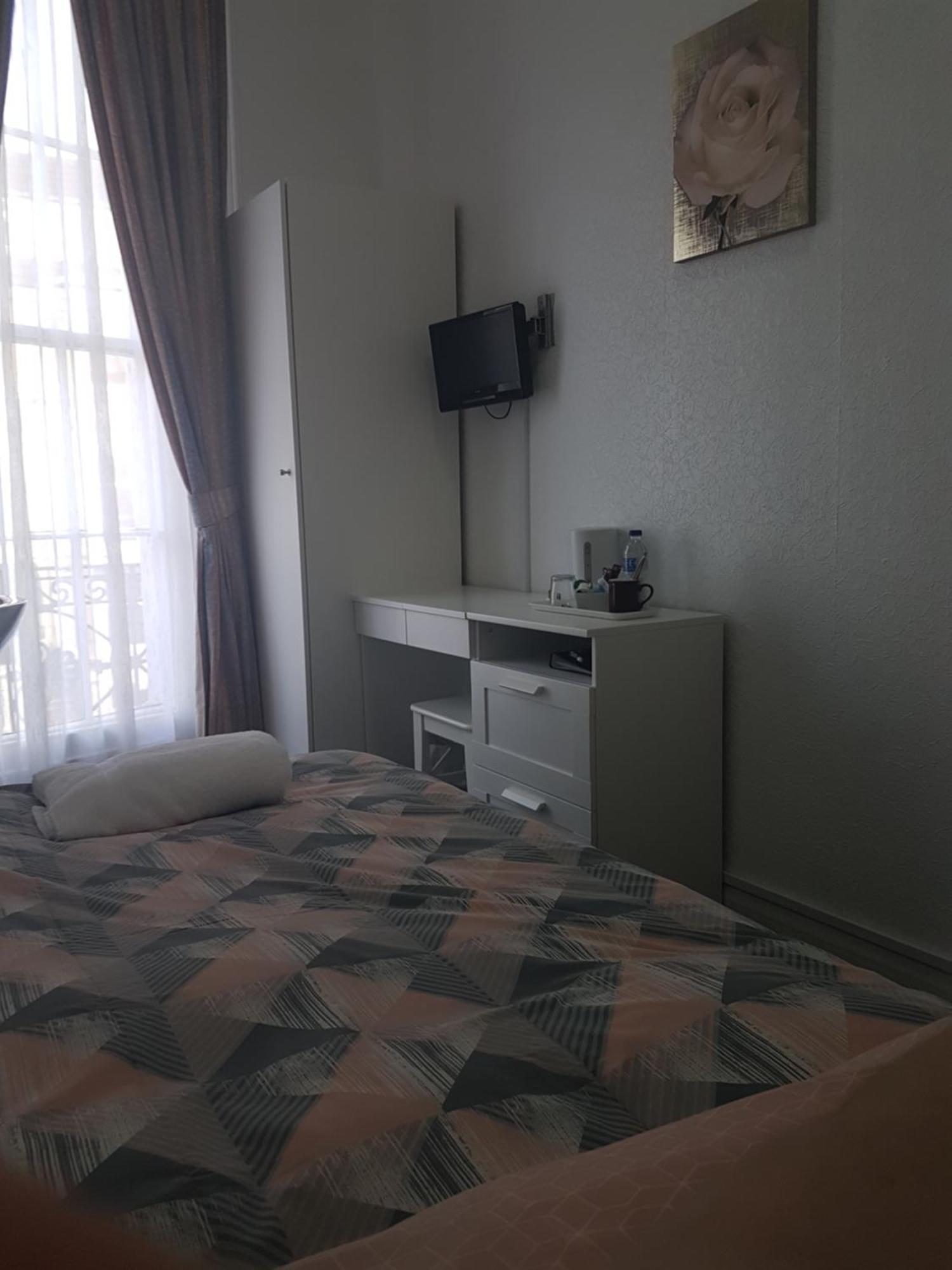 Maon Hotel Hove Buitenkant foto